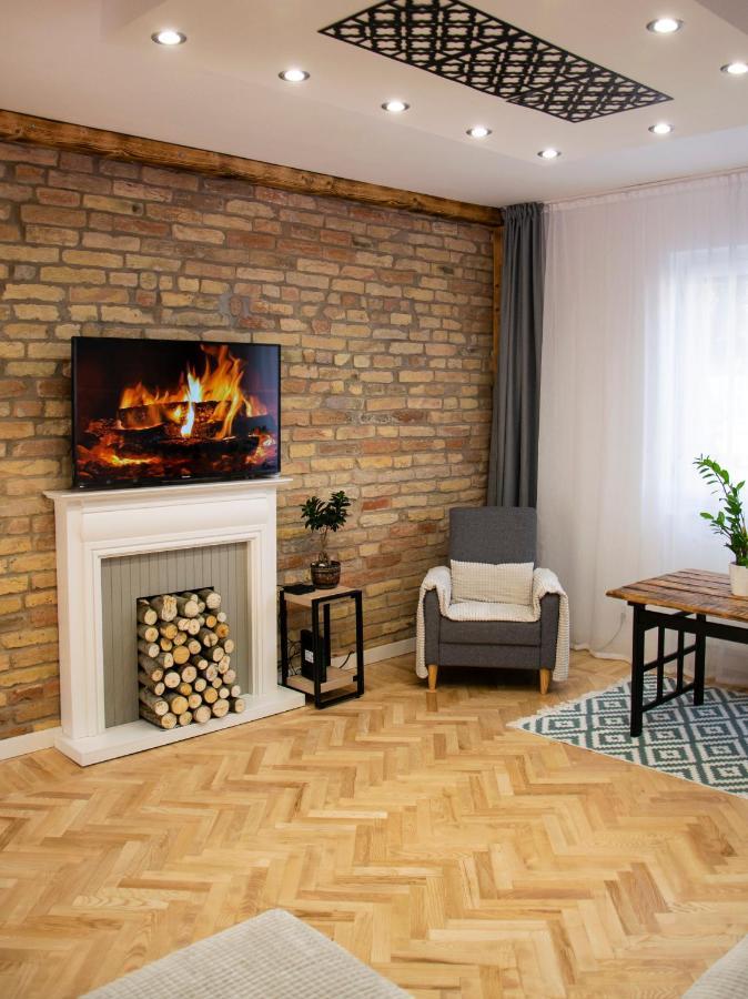 Season One Apartman Szeged Exterior photo